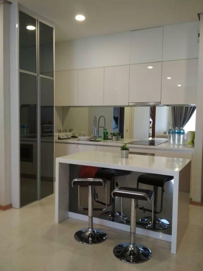 Soho Suites Klcc By Elite Куала Лумпур Екстериор снимка